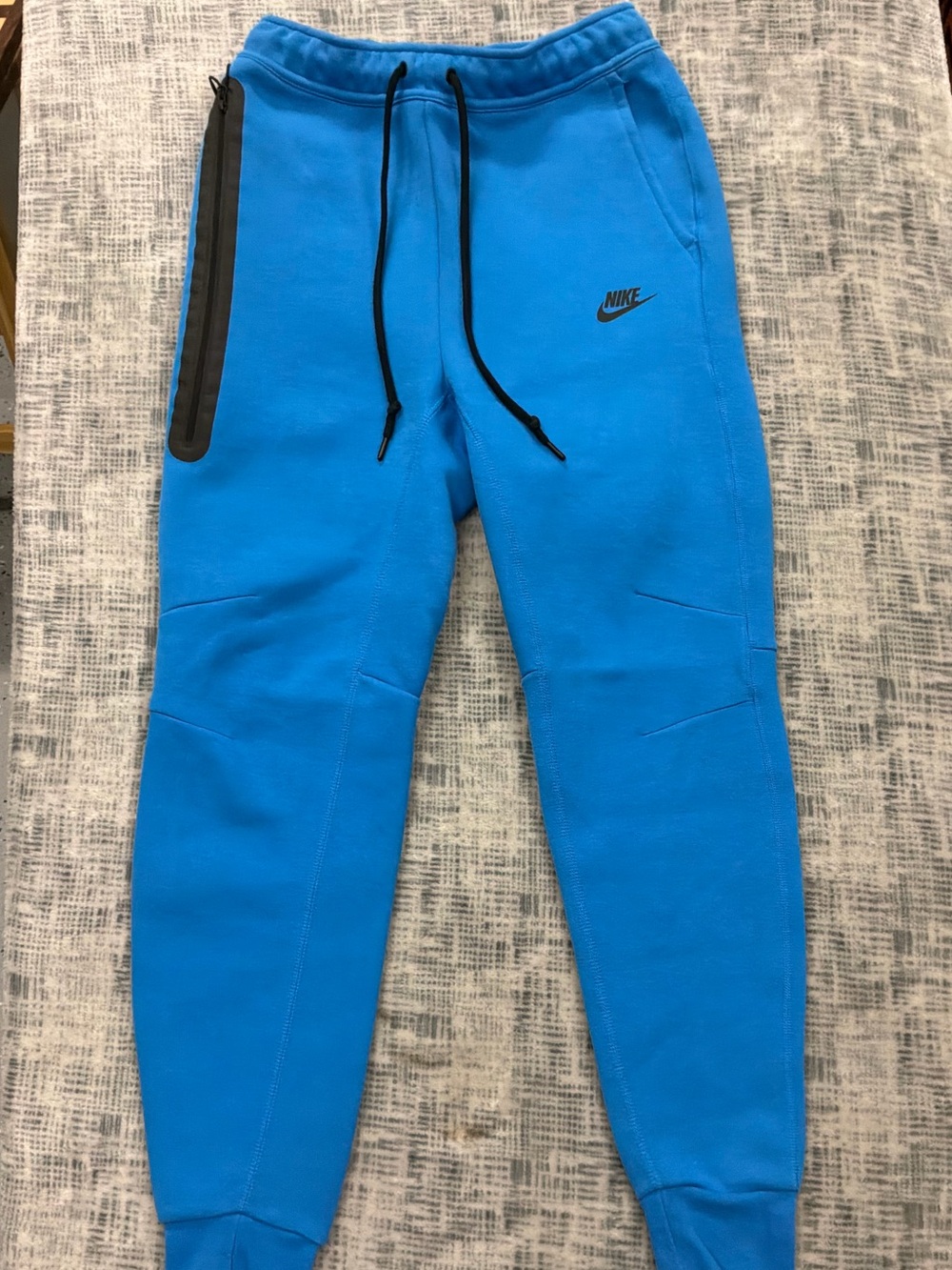 Nike Tech Blue Men’s Fleece Joggers